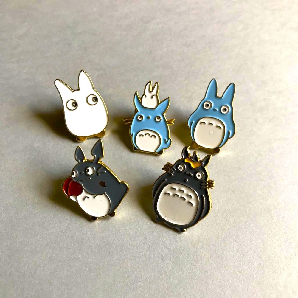 Totoro Enamel Pins (5)